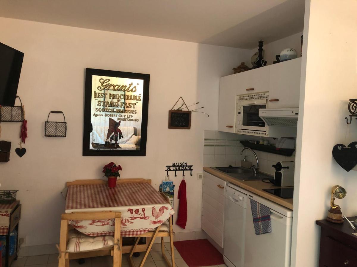 Studio En Rez De Jardin -"Le Petit Nid" A Trouville Εξωτερικό φωτογραφία