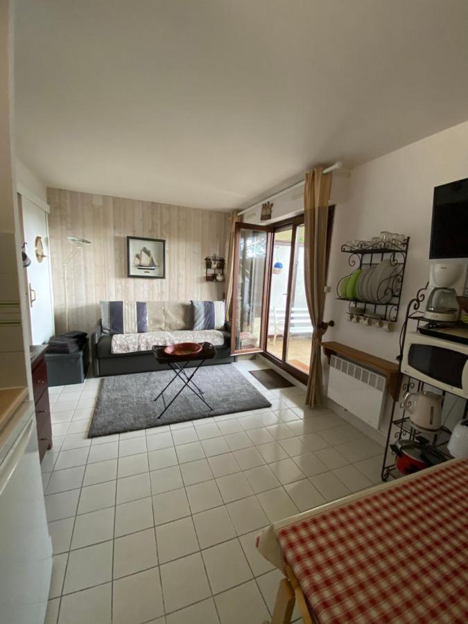 Studio En Rez De Jardin -"Le Petit Nid" A Trouville Εξωτερικό φωτογραφία