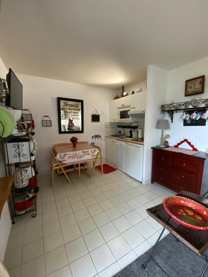 Studio En Rez De Jardin -"Le Petit Nid" A Trouville Εξωτερικό φωτογραφία