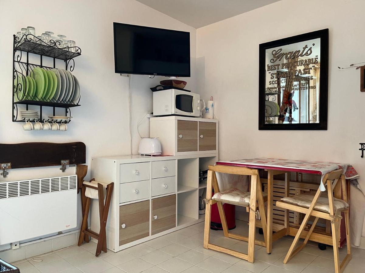 Studio En Rez De Jardin -"Le Petit Nid" A Trouville Εξωτερικό φωτογραφία